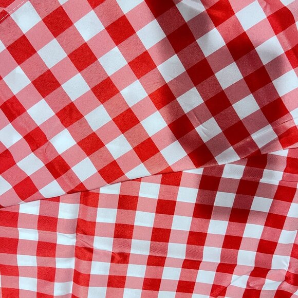 Red White Gingham Tablecloth 100% Polyester Easy Care 70X68" Indoor/Outdoor Use - Picture 1 of 3